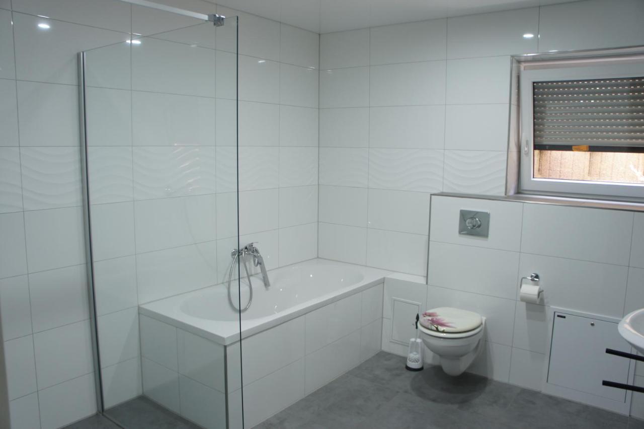 2- Zimmer-Wohnung Weilerswist Εξωτερικό φωτογραφία